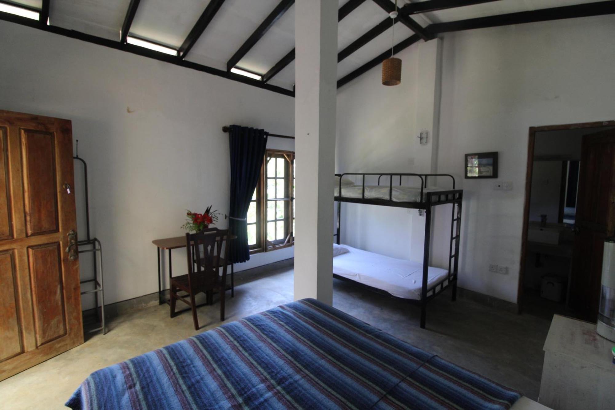 Bed and Breakfast Jungle Tide Канді Екстер'єр фото